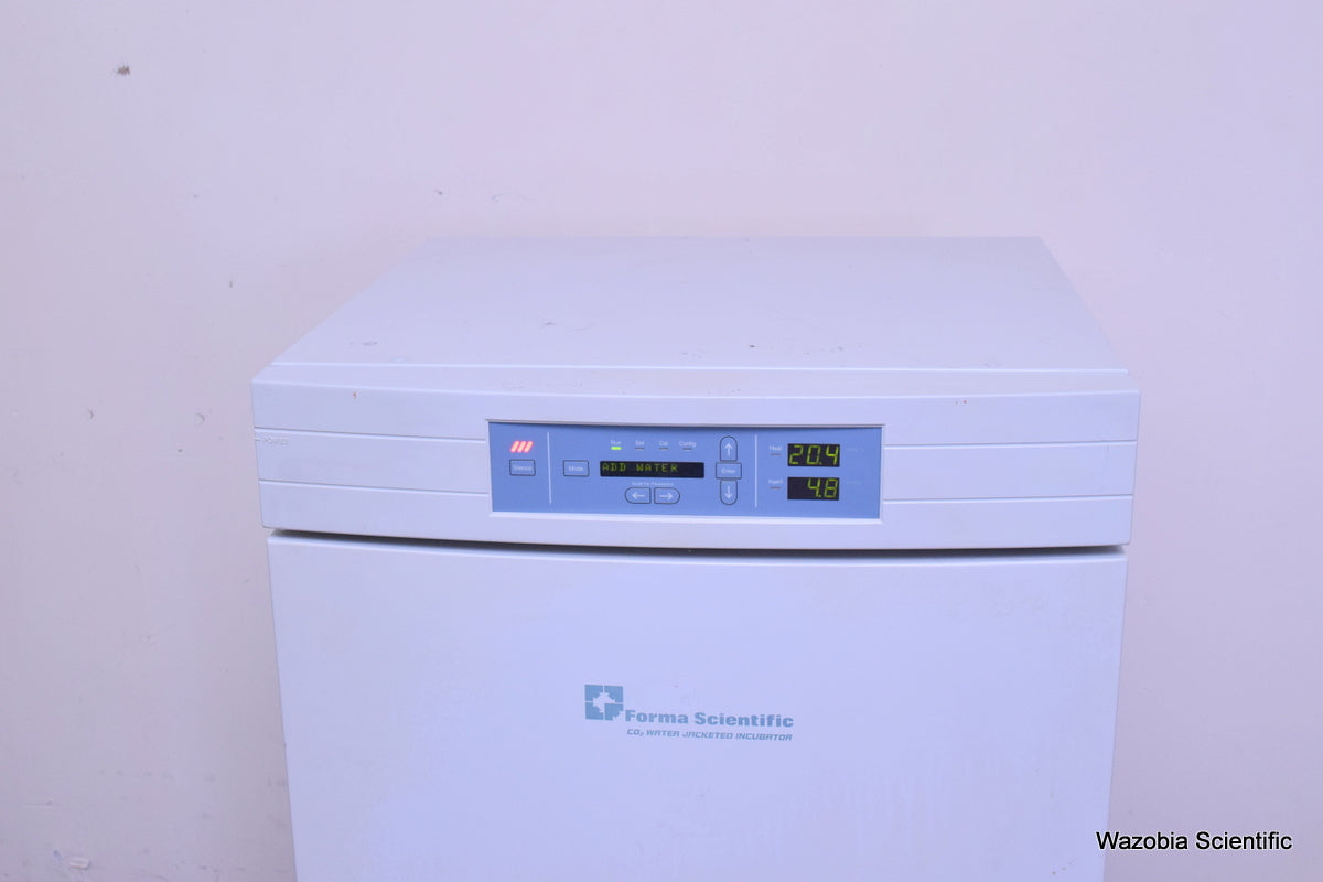 FORMA SCIENTIFIC  3110 CO2 WATER JACKETED LABORATORY INCUBATOR