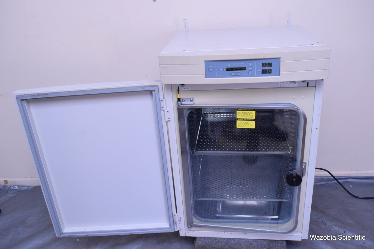 FORMA SCIENTIFIC MODEL 3110 CO2 WATER JACKETED LABORATORY INCUBATOR