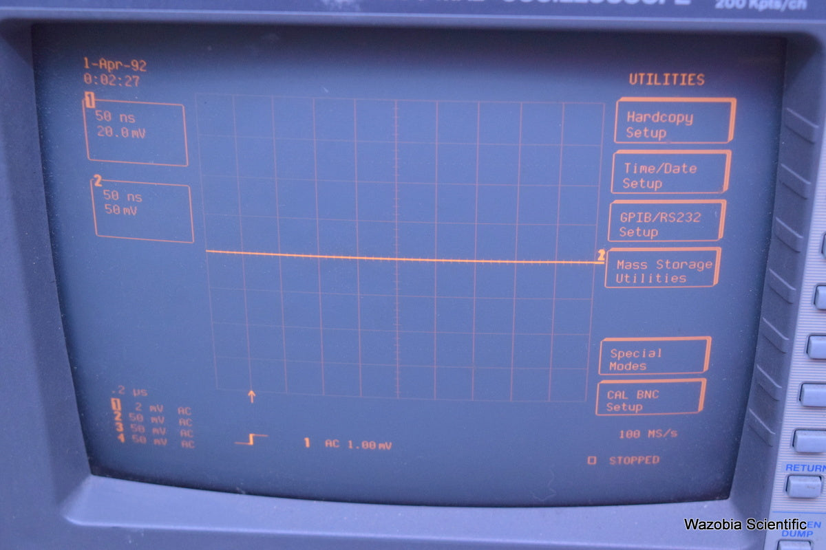 LECROY 9304AM QUAD 200 MHZ OSCILLOSCOPE 100 MB/S 200 KPTS/CH