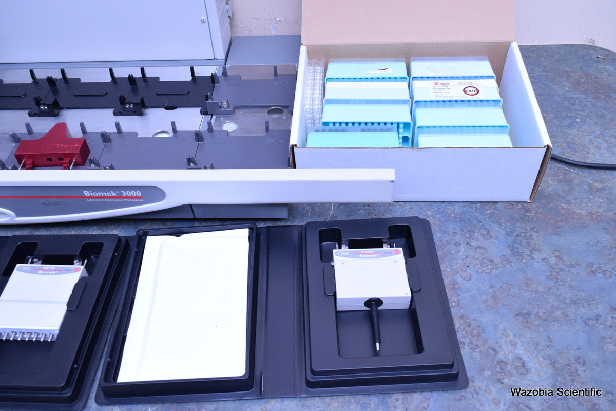 BECKMAN COULTER BIOMEK 3000 LIQUID HANDLING AUTOMATION WORKSTATION P20 MP20 P100