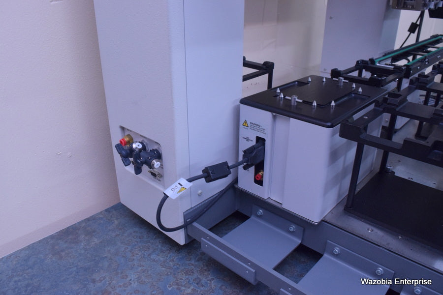 BECKMAN COULTER BIOMEK NXP LABORATORY AUTOMATION WORKSTATION A31541 ACCUFRAME