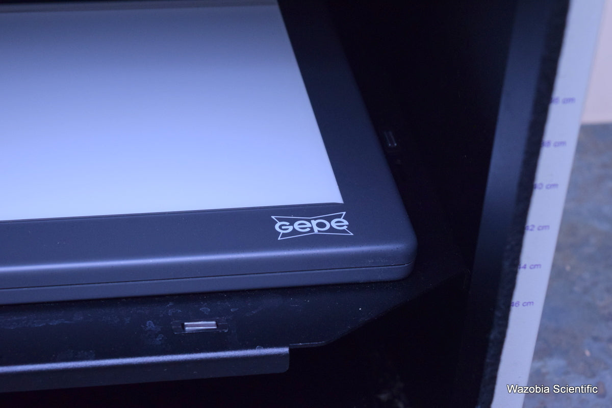 UVP BIOSPECTRUM AC IMAGING SYSTEM WITH GEL HR  6100 SERIES W/LM-26E 97-023