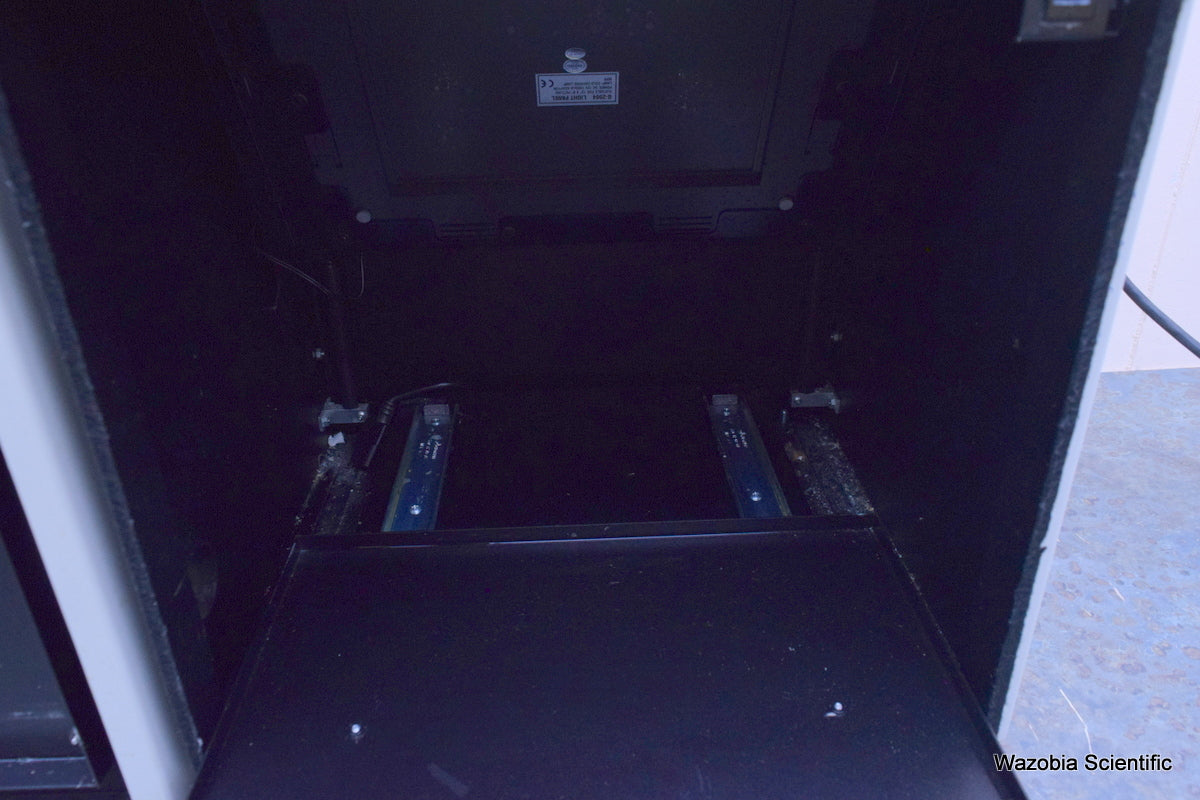 UVP BIOSPECTRUM AC IMAGING SYSTEM WITH GEL HR  6100 SERIES W/LM-26E 97-023