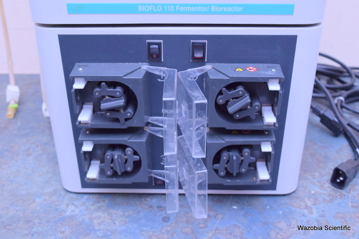 NEW BRUNSWICK BIO FLO 110 FERMENTOR BIOREACTOR GAS MIX DO2 PH CONTROL M1273-3106