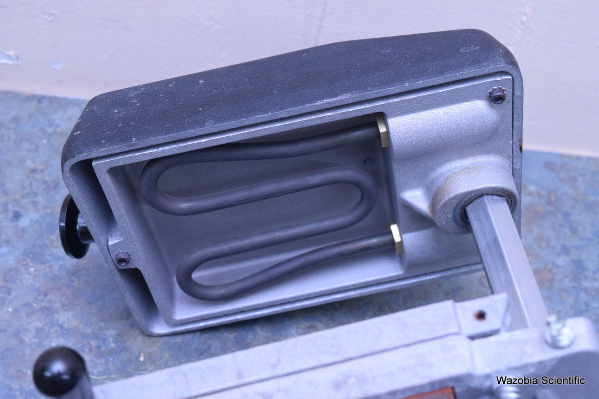 T&S DENTAL AND PLASTICS VACUUM FORMING MACHINE MODEL 101
