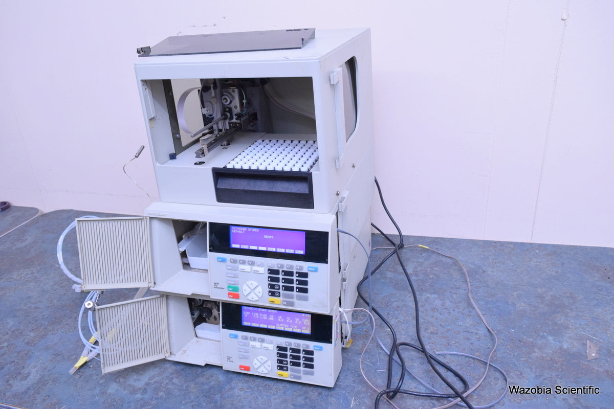 PERKIN ELMER SERIES  200 HPLC CHROMATOGRAPHY LC PUMP AUTOSAMPLER