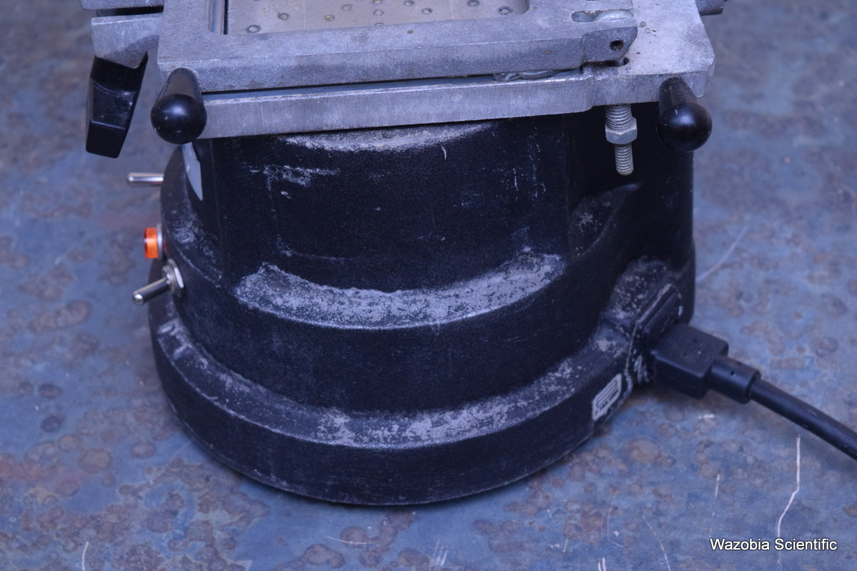 T&S DENTAL AND PLASTICS VACUUM FORMING MACHINE MODEL 101