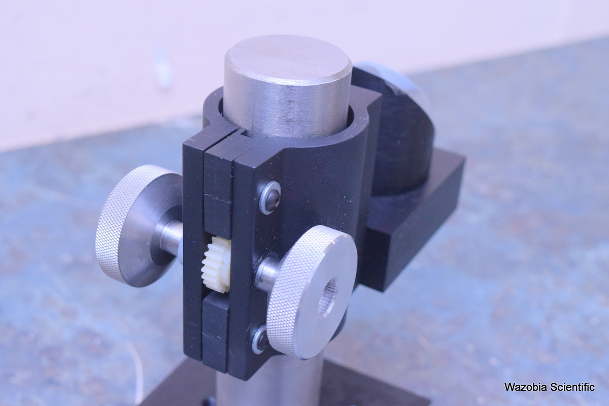 NEWPORT CORPORATION MODEL 150 MAGNETIC INSTRUMENT BASE