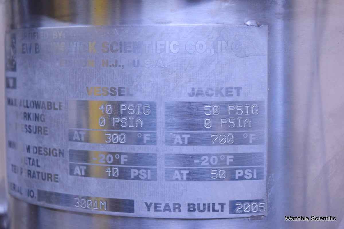 NEW BRUNSWICK STAINLESS STEEL INDUSTRIAL FERMENTOR BIOREACTOR VESSEL