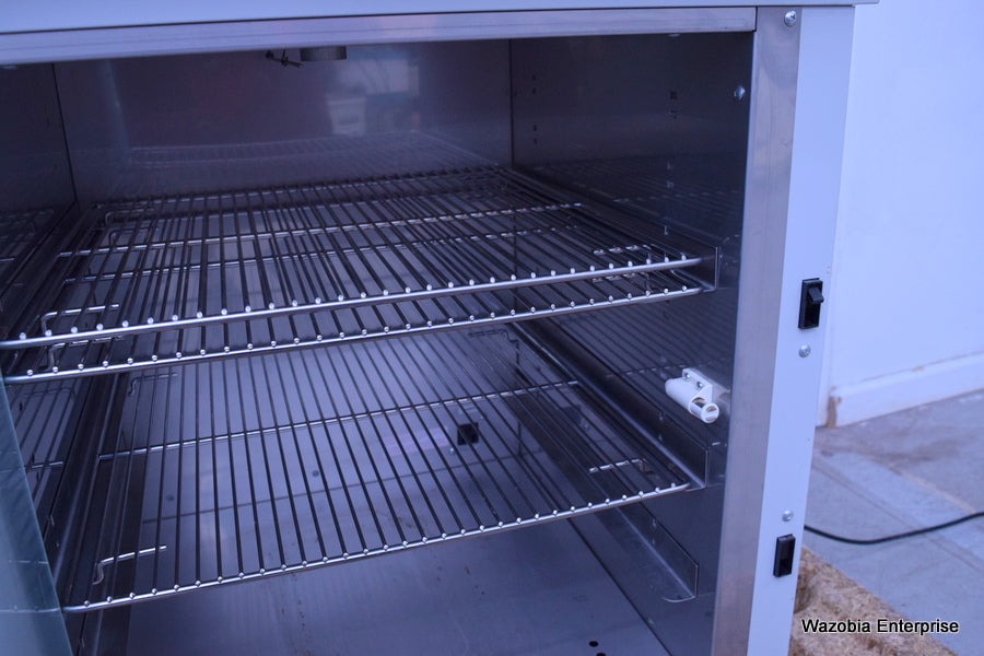 FISHER SCIENTIFIC ISOTEMP INCUBATOR OVEN MODEL 637D