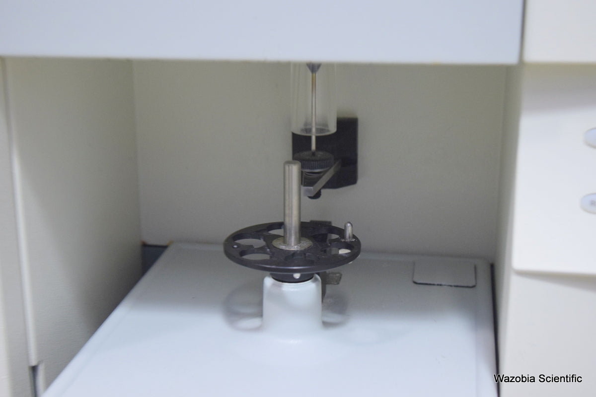 BECTON BD FACSCALIBUR FLOW CYTOMETER WITH DETECTORS & FACS LOADER ELECTRONICS