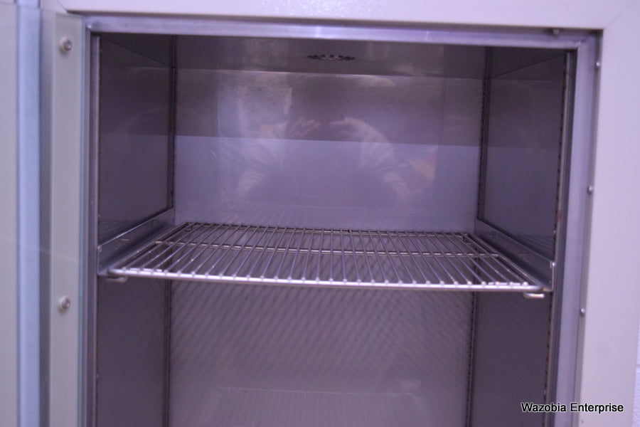 PRECISION GRAVITY CONVECTION INCUBATOR