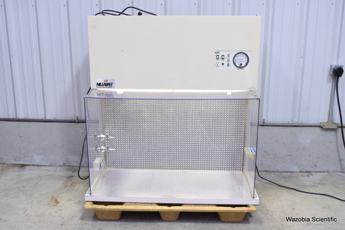 NUAIRE LAMINAR FLOW PRODUCTS FUME HOOD MODEL  NU-201-430