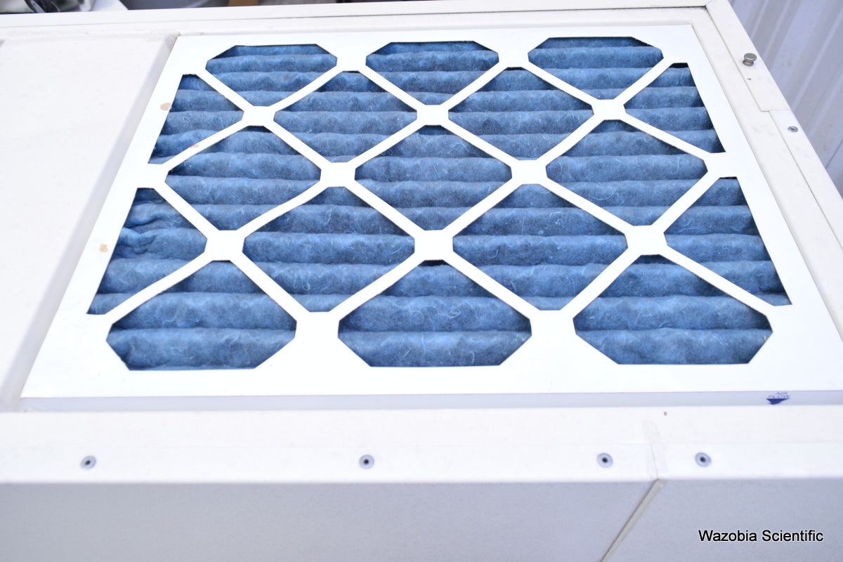 NUAIRE LAMINAR FLOW PRODUCTS FUME HOOD MODEL  NU-201-430