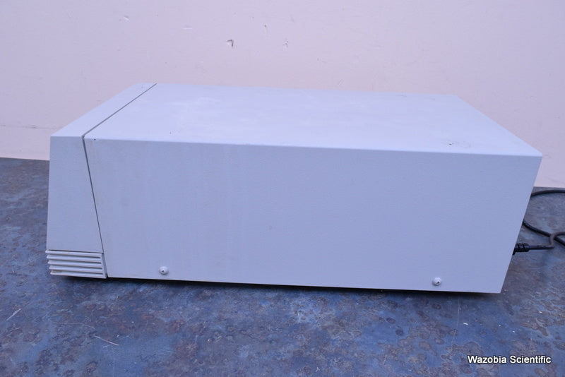 WATERS 996 PHOTODIODE ARRAY DETECTOR