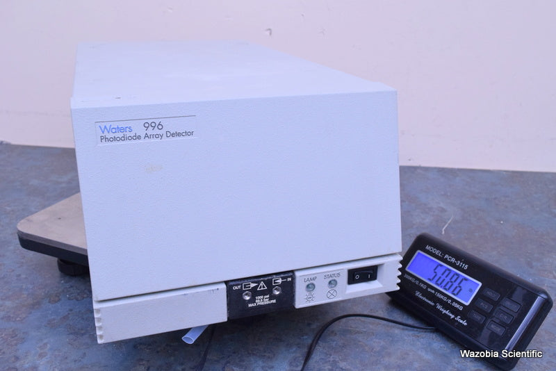 WATERS 996 PHOTODIODE ARRAY DETECTOR