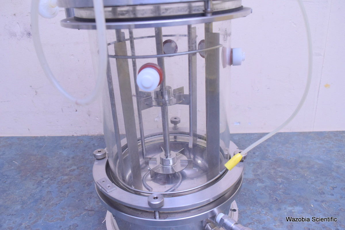NEW BRUNSWICK SCIENTIFIC BIOFLO FERMENTOR BIOREACTOR 5L VESSEL