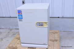 SANYO CO2 INCUBATOR MCO-17AIC 17 AIC