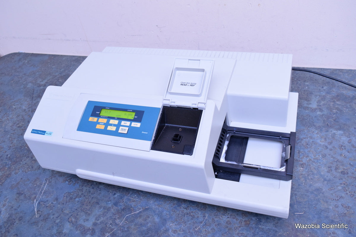 MOLECULAR DEVICES SPECTRAMAX 384 PLUS MICROPLATE SPECTROPHOTOMETER