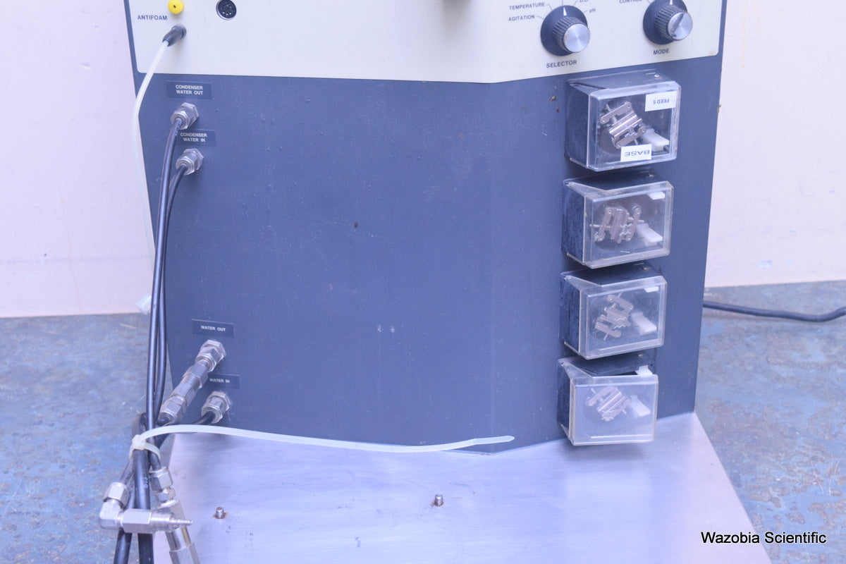 NEW BRUNSWICK SCIENTIFIC BIOFLO III BATCH CONTINUOUS FERMENTOR