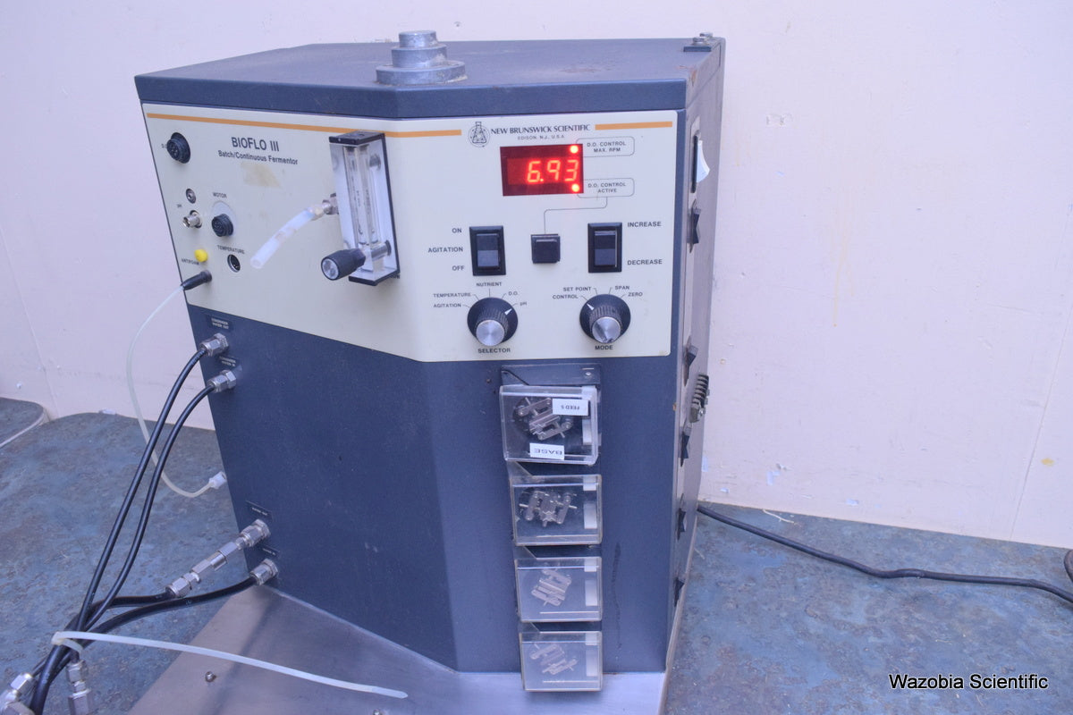 NEW BRUNSWICK SCIENTIFIC BIOFLO III BATCH CONTINUOUS FERMENTOR