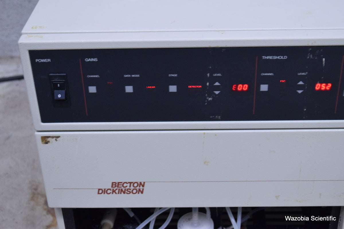 BD BECTON DICKINSON FACSCAN FLUORESCENCE ACTIVATED CELL ANALYZER WITH DETECTORS
