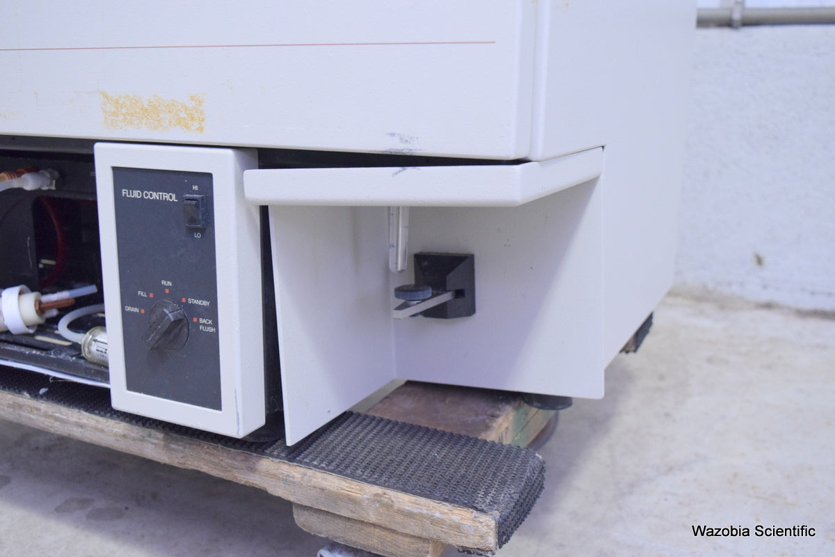 BD BECTON DICKINSON FACSCAN FLUORESCENCE ACTIVATED CELL ANALYZER WITH DETECTORS