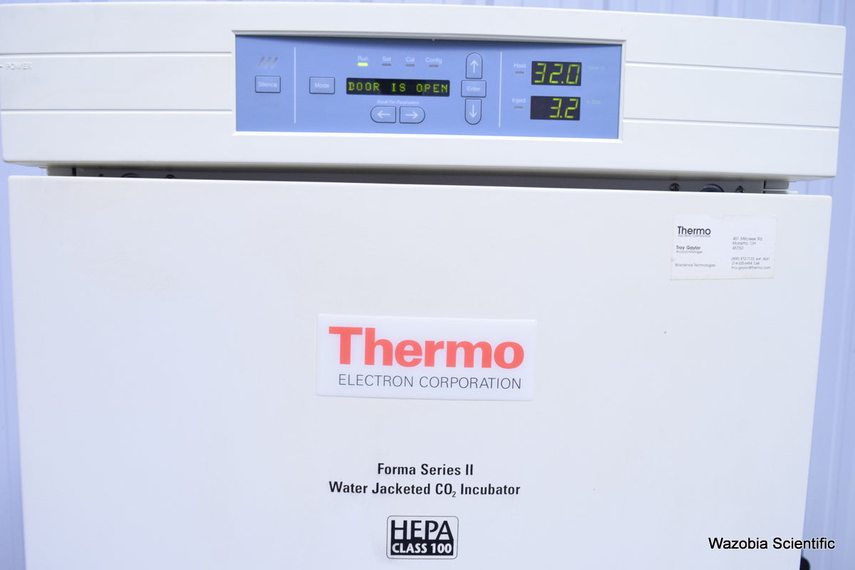 THERMO ELECTRON FORMA SERIES II WATER JACKETED CO2 INCUBATOR MODEL 3110