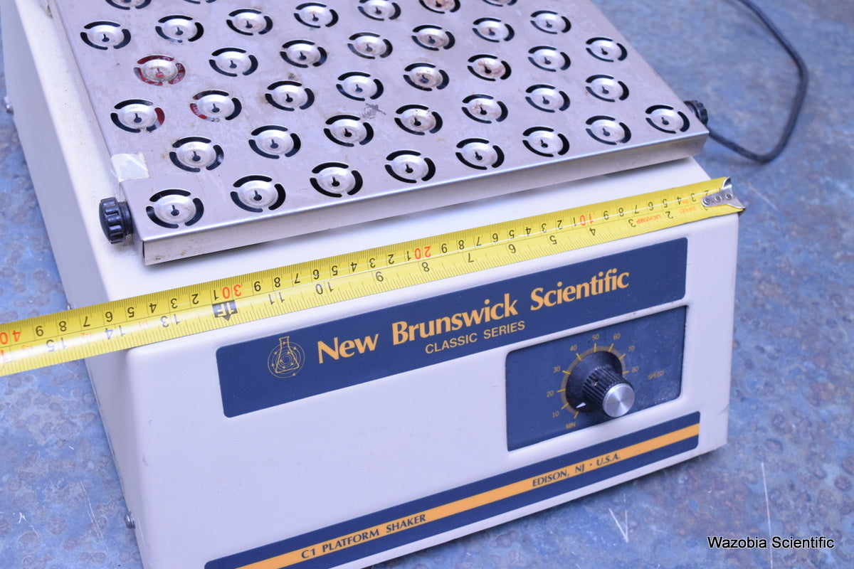 NEW BRUNSWICK CLASSIC SERIES C1 PLATFORM SHAKER M1258-0000 MIXER