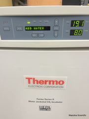 THERMO ELECTRON FORMA SERIES II WATER JACKETED C02 LABORATORY INCUBATOR 3110