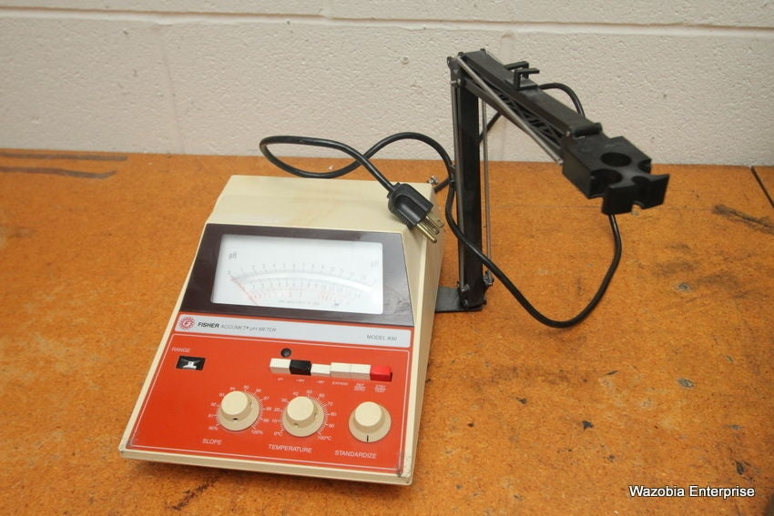 FISHER ACCUMET PH METER MODEL 830