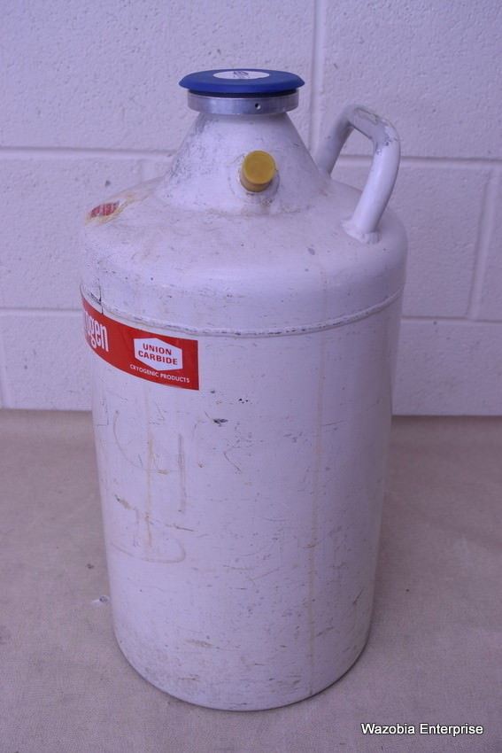 UNION CARBIDE LIQUID NITROGEN CONTAINER  DEWAR CRYOGENIC