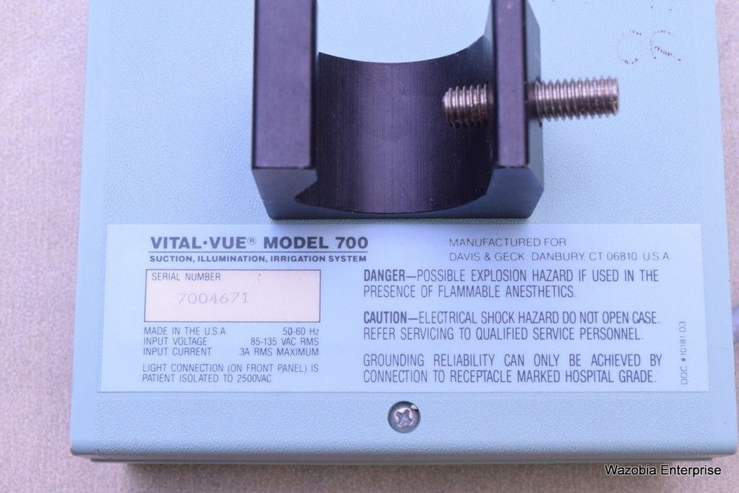 VITAL VUE SYSTEM LIGHT SOURCE MODEL 700