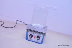 COLE & PALMER MAGNETIC STIRRER WITH HOT PLATE MODEL 700-5011