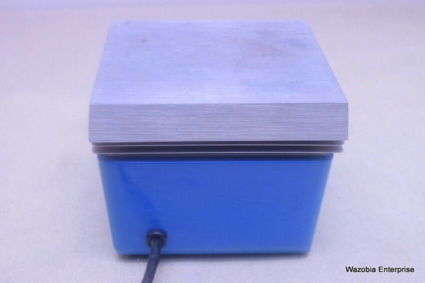 COLE & PALMER MAGNETIC STIRRER WITH HOT PLATE MODEL 700-5011