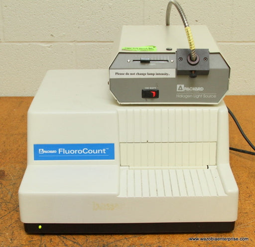 PACKARD FLUOROCOUNT MICROPLATE READER BF10000 WITH HALOGEN LIGHT SOURCE