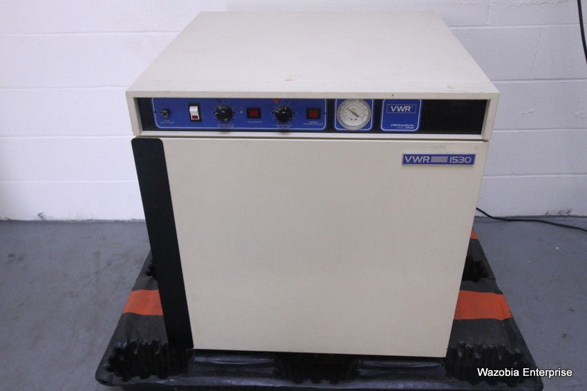 SHEL-LAB VWR SCIENTIFIC LABORATORY OVEN INCUBATOR 1530