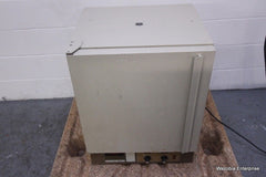 FISHER SCIENTIFIC ISOTEMP INCUBATOR OVEN  MODEL 630D 11-683-630D