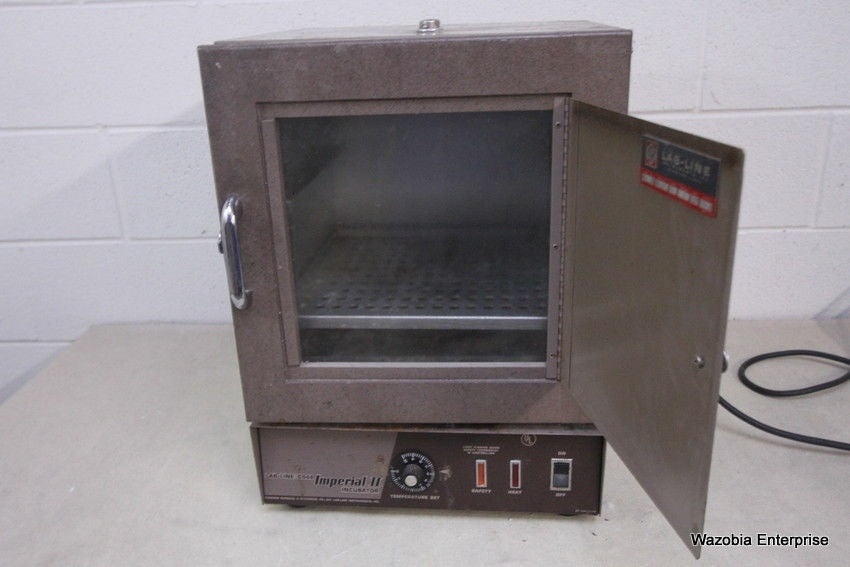 CS&E LABLINE IMPERIAL II LABORATORY OVEN INCBATOR 200