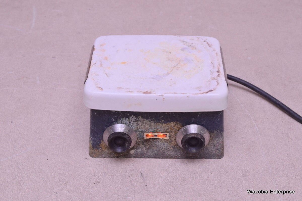 CORNING HOT PLATE STIRRER MODEL PC-351