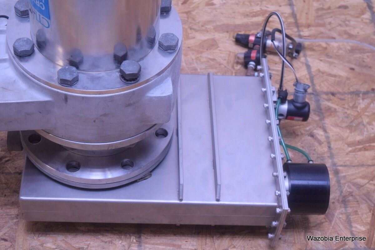 HELIX CTI-CRYOGENIC CRYO-TORR 8 HIGH VACUUM PUMP