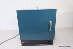 DESPATCH MODEL LEB-1-20 LABORATORY OVEN