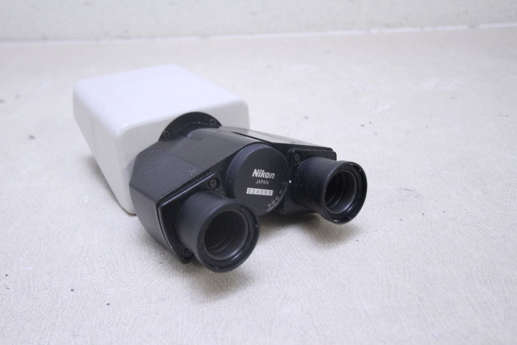 NIKON LABOHOT MICROSCOPE BINOCULAR HEAD