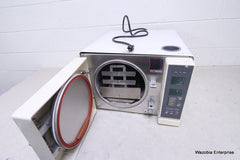 PELTON & CRANE VALIDATOR PLUS  LABORATORY AUTOCLAVE STERILIZER