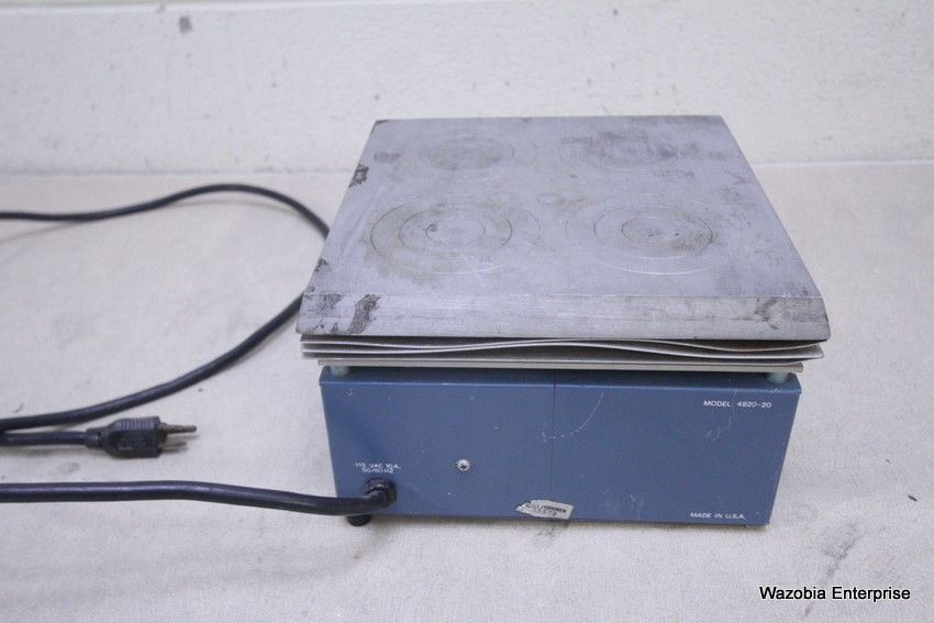 COLE-PARMER MAGNE-4 4 UNIT MAGNETIC STIRRER WITH HOT PLATE  MIXER