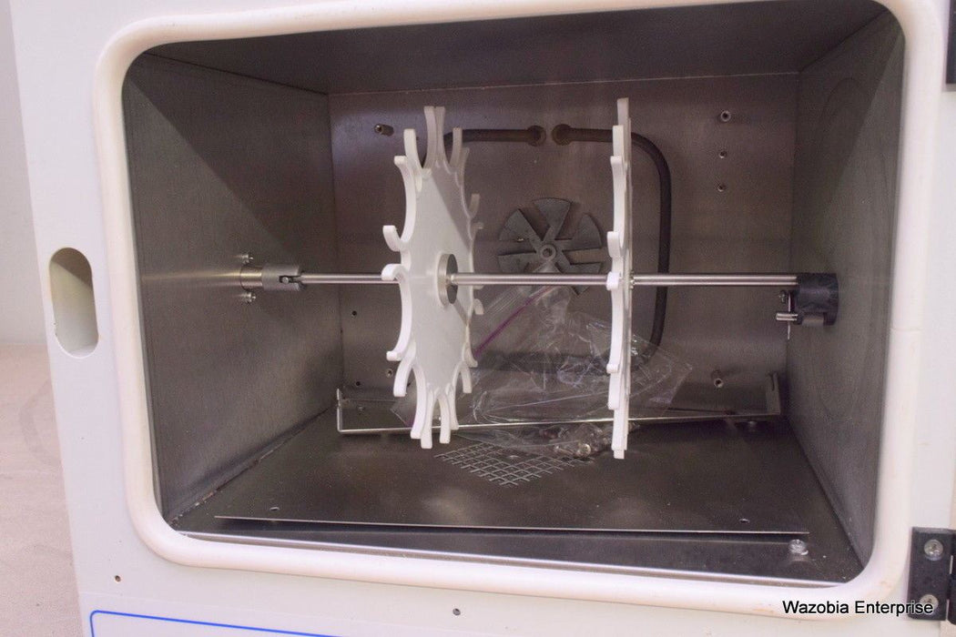 THERMO ELECTRON OVEN MODEL HBSNSRS110