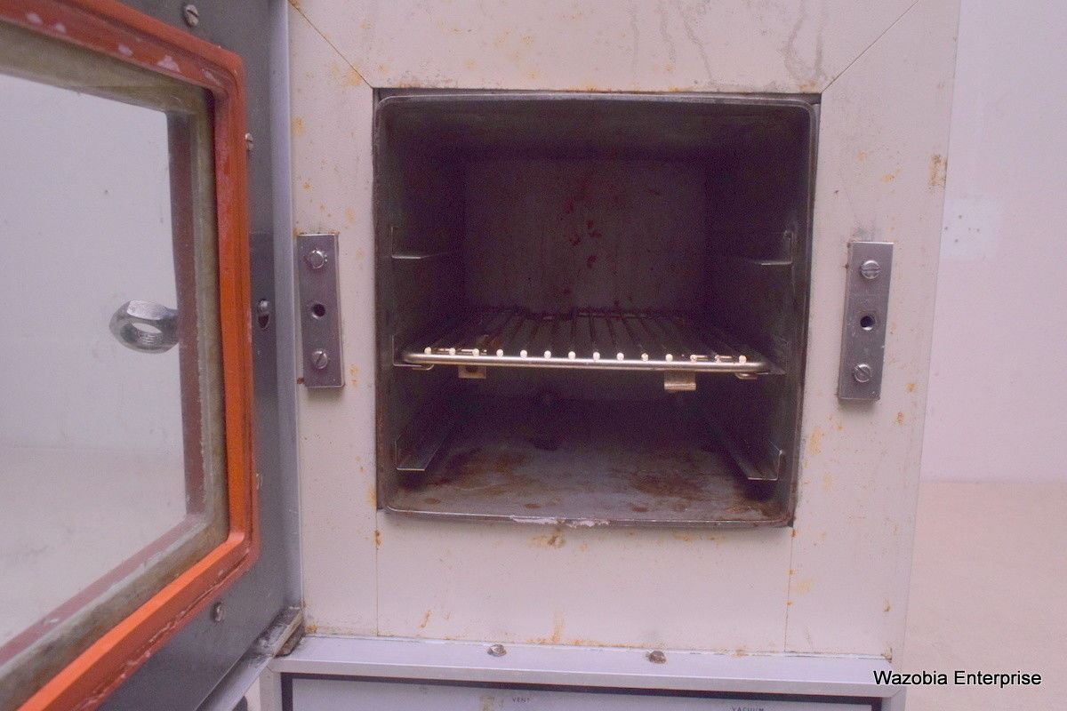 GCA-PRECISION SCIENTIFIC VACUUM OVEN  MODEL 19