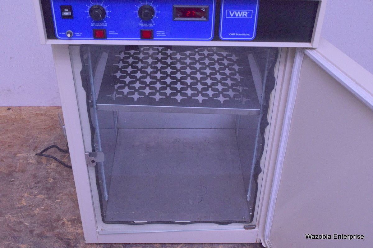 VWR SCIENTIFIC OVEN MODEL 1540