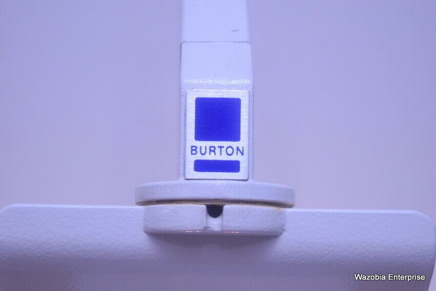 BURTON MEDICAL PRODUCTS FLEXIBLE ARM LIGHT MODEL 0124500