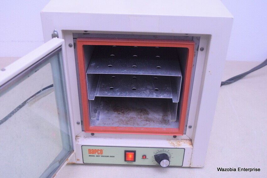 NAPCO MODEL 5831 VACUUM OVEN